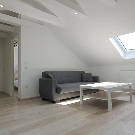 Ruhige Und Moderne 2-Zi. Wohnung Kulsheim Dış mekan fotoğraf