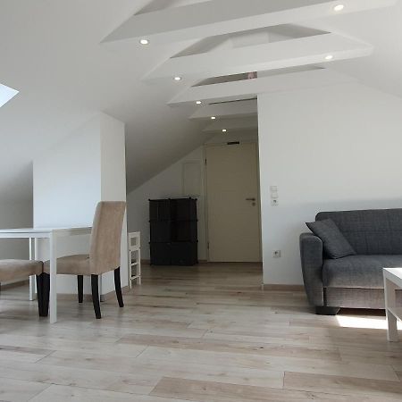 Ruhige Und Moderne 2-Zi. Wohnung Kulsheim Dış mekan fotoğraf